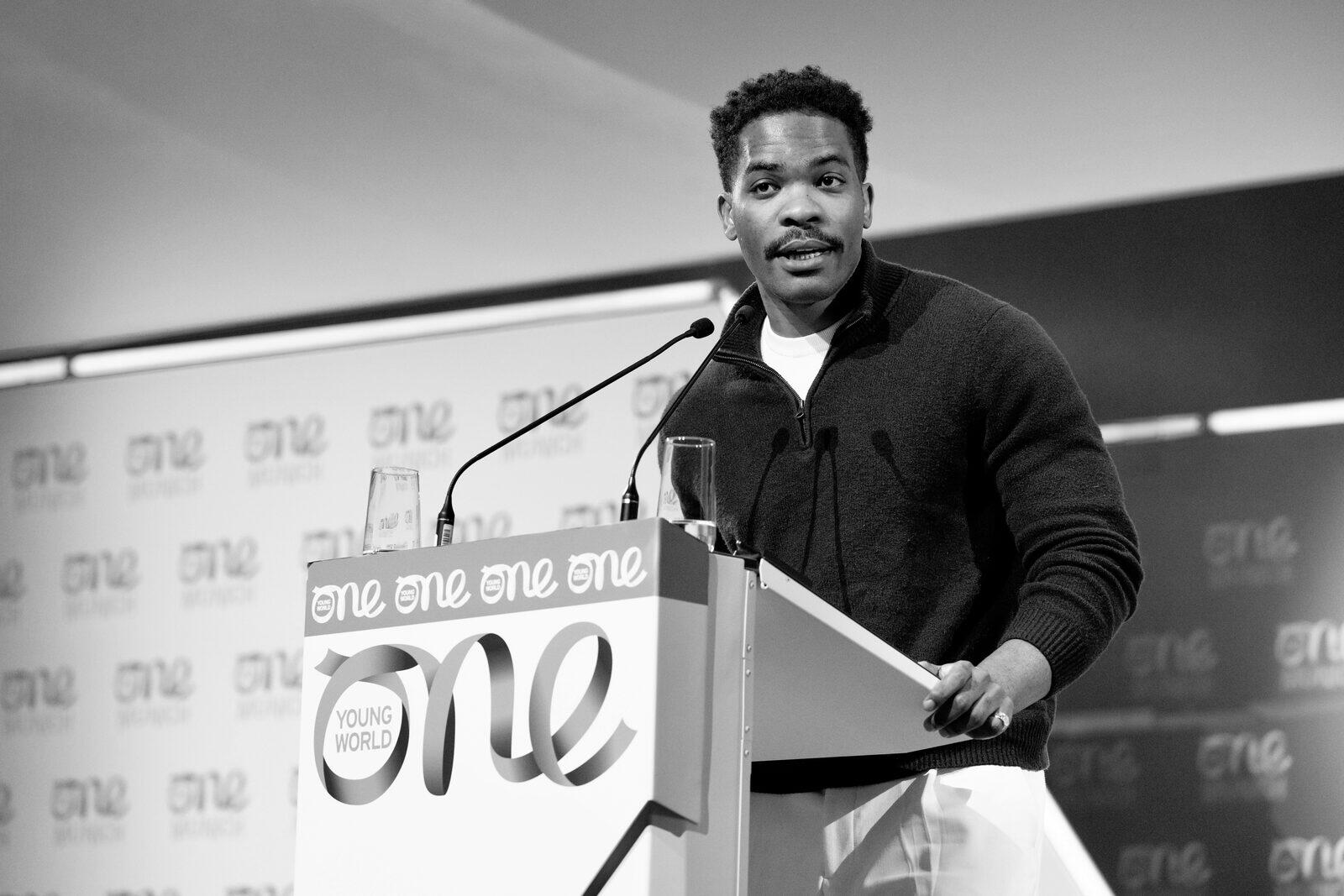 Kennedy Ekezie speaking at One Young World